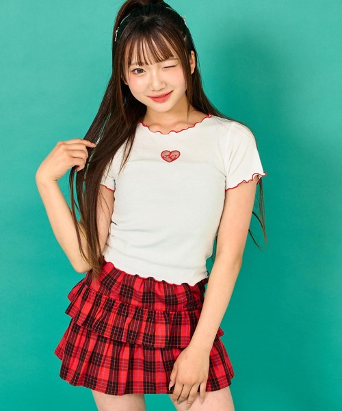 ANAP GｉRL（アナップガール）の「ハートアキ メローリブ トップス（Tシャツ/カットソー・キッズ・ホワイト/ブラック/ライム・S/M/XS）」の2枚目の写真