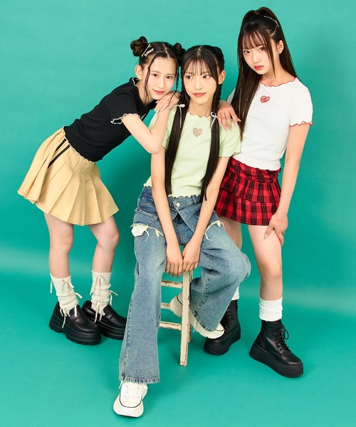 ANAP GｉRL（アナップガール）の「ハートアキ メローリブ トップス（Tシャツ/カットソー・キッズ・ホワイト/ブラック/ライム・S/M/XS）」の6枚目の写真