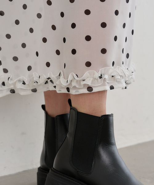 U by SPICK&SPAN（ユーバイスピックアンドスパン）の「ドットプリントシアーロングスカート（スカート・レディース・ホワイト・FREE）」の6枚目の写真