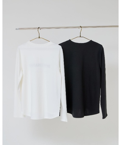 LANTINAM(ランティナム)の「カレッジロゴロングスリーブTシャツ(Tシャツ/カットソー・レディース・ホワイト/ブラック・LARGE/MEDIUM)」の13枚目の写真