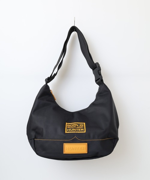 HUNTER（ハンター）の「HUNTER ナイロン ミディ ホーボー ボーン イン スコットランド（トートバッグ・レディース・ブラック/オフホワイト・FREE）」の18枚目の写真