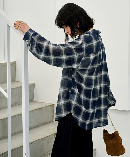 FREAK'S STORE(フリークスストア)の「チェックシアーシャツ(シャツ/ブラウス・レディース・ブラック/ネイビー/レッド・フリ-)」の9枚目の写真