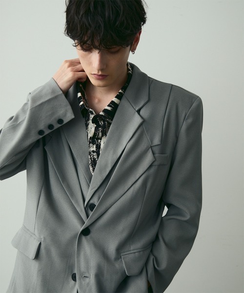 Shoowtime(ショウタイム)の「Oversized Tailored Jacket / オーバーサイズテーラードジャケット(テーラードジャケット・メンズ・ブラック/グレー・MEDIUM/LARGE/X-LARGE)」の2枚目の写真