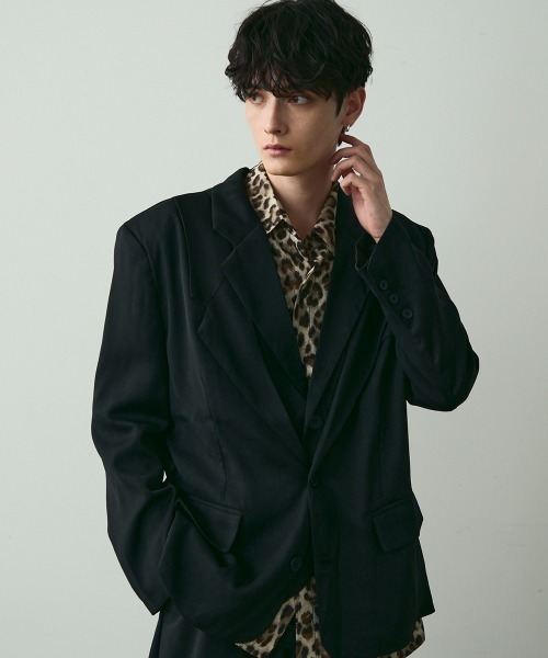 Shoowtime(ショウタイム)の「Oversized Tailored Jacket / オーバーサイズテーラードジャケット(テーラードジャケット・メンズ・ブラック/グレー・MEDIUM/LARGE/X-LARGE)」の10枚目の写真