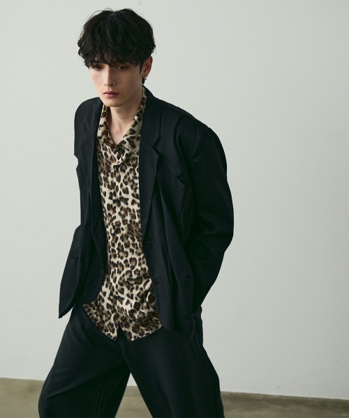 Shoowtime(ショウタイム)の「Oversized Tailored Jacket / オーバーサイズテーラードジャケット(テーラードジャケット・メンズ・ブラック/グレー・MEDIUM/LARGE/X-LARGE)」の15枚目の写真