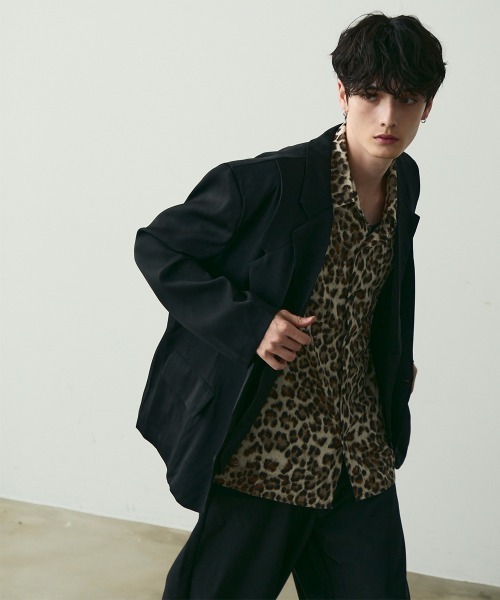 Shoowtime(ショウタイム)の「Oversized Tailored Jacket / オーバーサイズテーラードジャケット(テーラードジャケット・メンズ・ブラック/グレー・MEDIUM/LARGE/X-LARGE)」の16枚目の写真