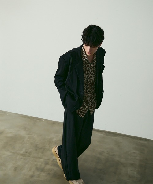 Shoowtime(ショウタイム)の「Oversized Tailored Jacket / オーバーサイズテーラードジャケット(テーラードジャケット・メンズ・ブラック/グレー・MEDIUM/LARGE/X-LARGE)」の18枚目の写真