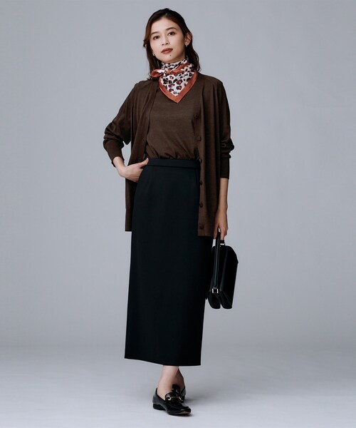 UNTITLED（アンタイトル）の「【アンサンブル可/六分袖/洗える】ウールシルクニット（ニット/セーター・レディース・ブラック/ブラウン系その他/レッド系1/キャメル/グレー・00/02/04/44/48）」の18枚目の写真