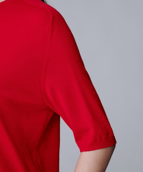 UNTITLED（アンタイトル）の「【アンサンブル可/六分袖/洗える】ウールシルクニット（ニット/セーター・レディース・ブラック/ブラウン系その他/レッド系1/キャメル/グレー・00/02/04/44/48）」の7枚目の写真