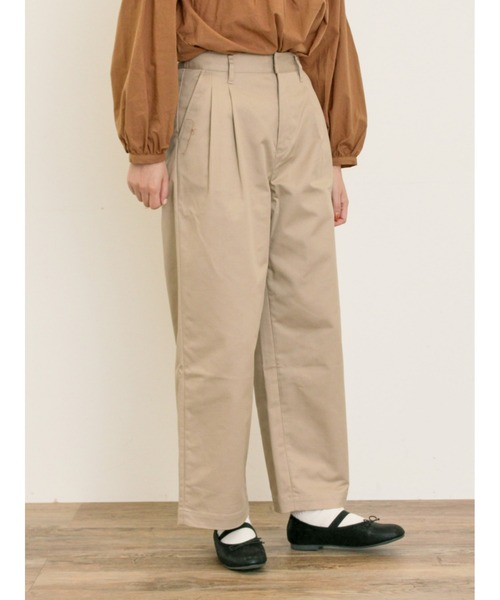 Samansa Mos2（サマンサ モスモス）の「チノ2タックワイドストレートパンツ（チノパンツ・レディース・ベージュ/チャコールグレー・マルチサイズ）」の10枚目の写真