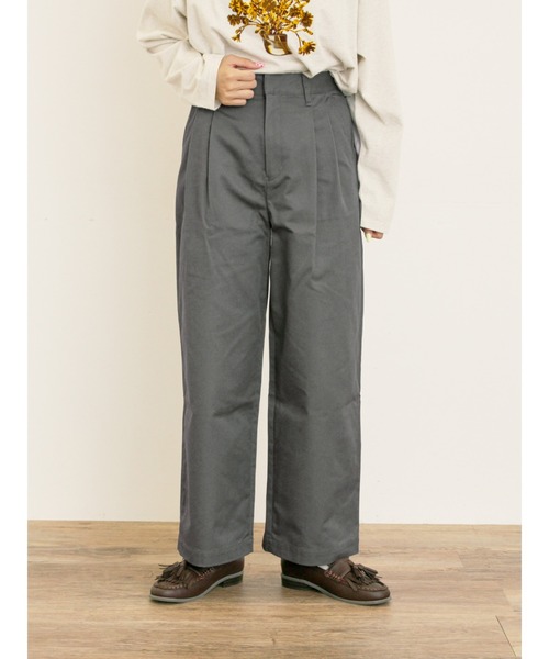 Samansa Mos2（サマンサ モスモス）の「チノ2タックワイドストレートパンツ（チノパンツ・レディース・ベージュ/チャコールグレー・マルチサイズ）」の14枚目の写真