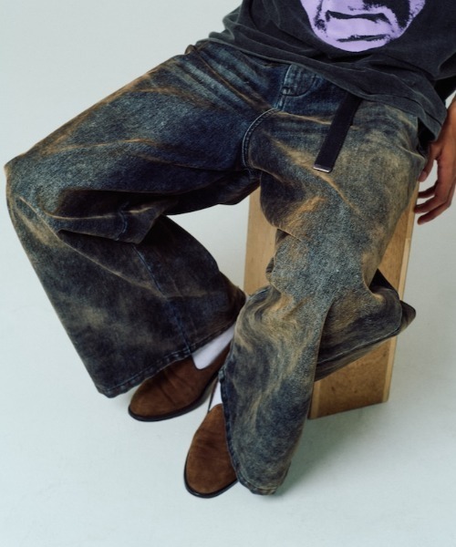 ADAM PATEK(アダムパテック)の「【ADAMPATEK/アダムパテック】velour dust wide pants ワイドパンツ(デニムパンツ・レディース・ブラウン/ブラック・1/2)」の1枚目の写真