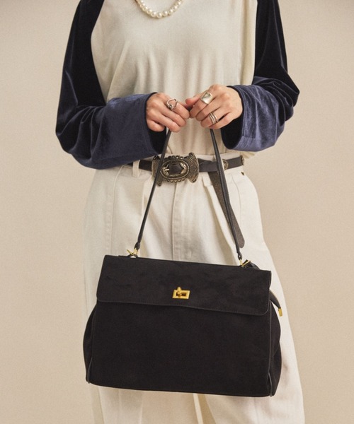 MIRROR STOKE(ミラーストーク)の「【ZOZO限定/追加】《A4サイズ、PC収納可能》SURDE BOSTON BAG/スエードボストンバッグ(ボストンバッグ・レディース・ブラウン/ベージュ/ブラック・FREE)」の6枚目の写真