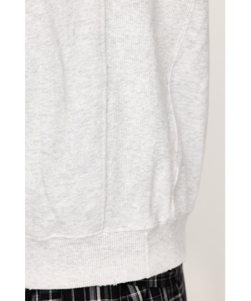 SLY（スライ）の「AUTHENTIC OVER C/N SW TOPS オーセンティック オーバー クルーネック スウェット トップス 秋服 冬服　トレーナー（スウェット・レディース・ブラック系その他2/ホワイト系その他2/レッド系その他・FREE）」の12枚目の写真