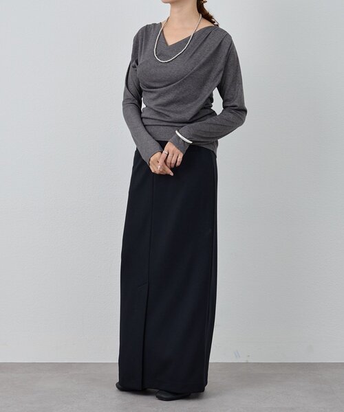 SHENERY（シーナリー）の「カシュクールカットソー（Tシャツ/カットソー・レディース・ブラック/グレー/オフホワイト・FREE）」の18枚目の写真