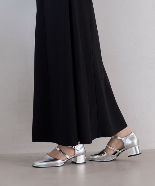 forksy.（フォルクシー）の「【forksy.】【オケージョン対応】スクエアトゥダブルストラップパンプス（パンプス・レディース・ブラック/シルバー/ゴールド・S/M/L）」の11枚目の写真