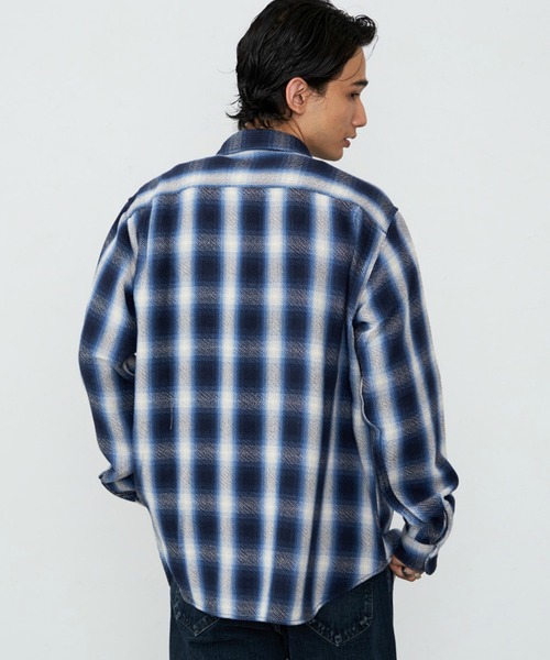 Lee（リー）の「Lee/リー NEL WORK SHIRTS/ネルワークシャツ オンブレチェック（シャツ/ブラウス・メンズ・ブルー/ブラウン/ブラック・SMALL/MEDIUM/LARGE/X-LARGE）」の21枚目の写真