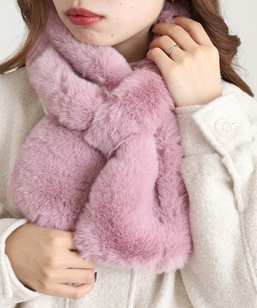 FUNALIVE（ファンアライブ）の「もこもこ フェイクファー ティペット（ネックウォーマー/スヌード・レディース・ブラック/グレイッシュベージュ/ライトベージュ/ピンク系/ライトグレー/ホワイト・FREE）」の15枚目の写真