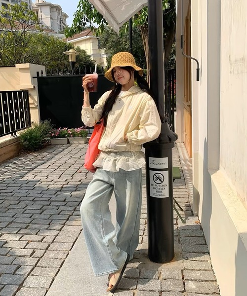 shopnikoniko（ショップニコニコ）の「マウンテンパーカー 薄手 レース  リボン 刺繍 袖レース ナイロン ジップアップ パーカー（パーカー・レディース・ホワイト/ベージュ/ネイビー/グレー・フリー）」の14枚目の写真