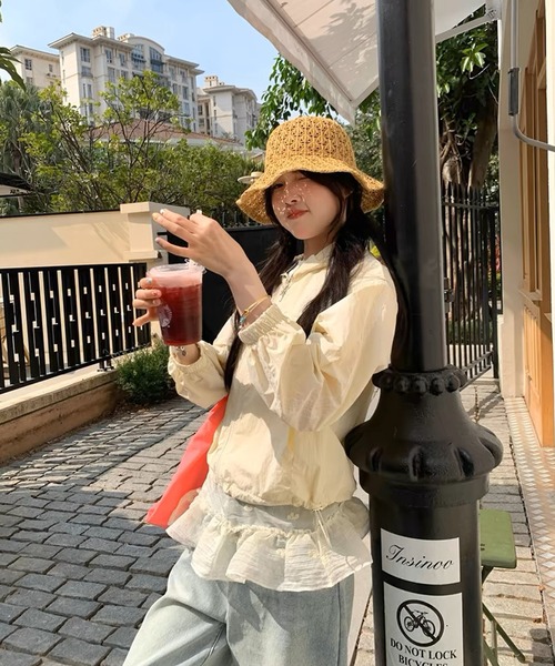 shopnikoniko（ショップニコニコ）の「マウンテンパーカー 薄手 レース  リボン 刺繍 袖レース ナイロン ジップアップ パーカー（パーカー・レディース・ホワイト/ベージュ/ネイビー/グレー・フリー）」の15枚目の写真
