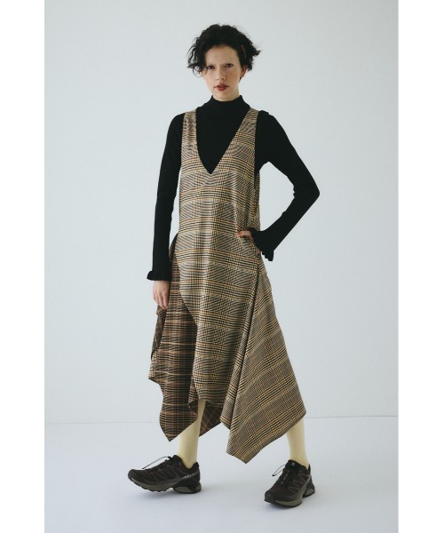 HeRIN.CYE(ヘリンドットサイ)の「V design check dress Vデザインチェックドレス(ワンピース・レディース・ブラウン系その他/グレー系その他・36/38)」の2枚目の写真