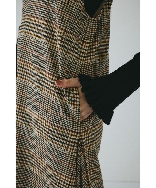 HeRIN.CYE(ヘリンドットサイ)の「V design check dress Vデザインチェックドレス(ワンピース・レディース・ブラウン系その他/グレー系その他・36/38)」の8枚目の写真