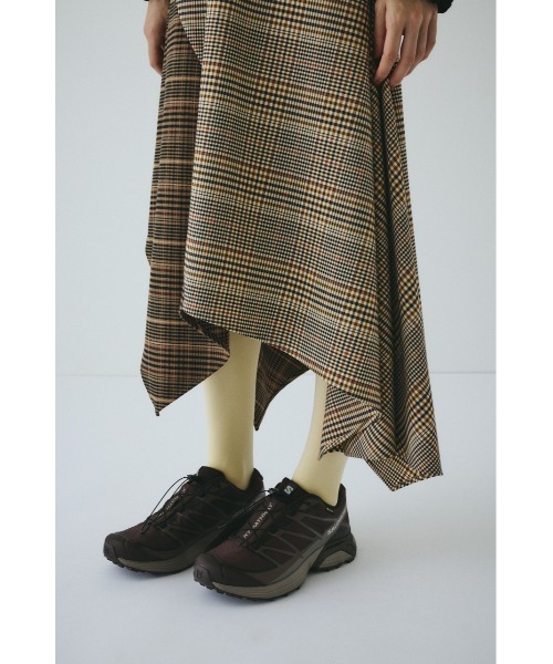 HeRIN.CYE(ヘリンドットサイ)の「V design check dress Vデザインチェックドレス(ワンピース・レディース・ブラウン系その他/グレー系その他・36/38)」の9枚目の写真