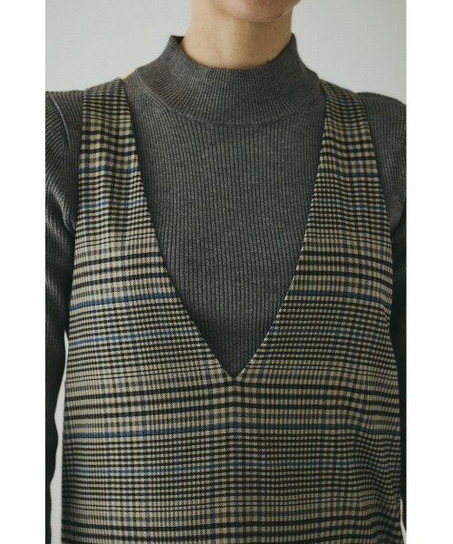 HeRIN.CYE(ヘリンドットサイ)の「V design check dress Vデザインチェックドレス(ワンピース・レディース・ブラウン系その他/グレー系その他・36/38)」の13枚目の写真