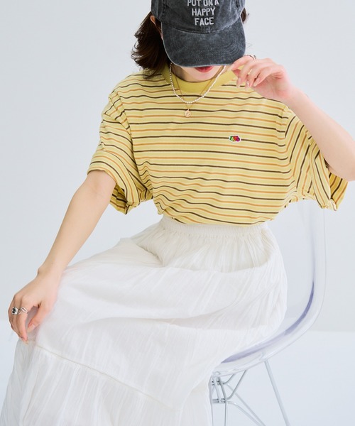 FRUIT OF THE LOOM（フルーツオブザルーム）の「【FRUIT OF THE LOOM】ピーチ起毛ボーダーTシャツ　袖ワッペン（Tシャツ/カットソー・レディース・サックスブルー/アイボリー/オレンジ/イエロー/ブラウン/チャコールグレー・L/M/S）」の9枚目の写真