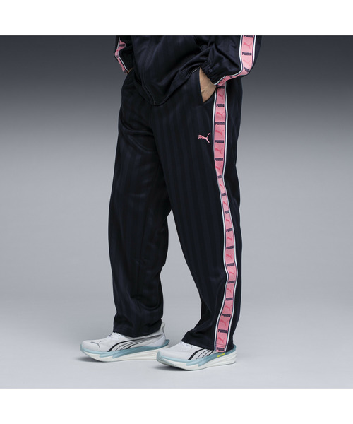 PUMA(プーマ)の「PUMA プーマ メンズ トレーニング シャドウ ストライプ ニット パンツ(その他パンツ・メンズ・ブルー系その他7・LARGE/MEDIUM/X-LARGE/SMALL/X-SMALL/XX-LARGE)」の1枚目の写真