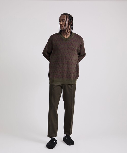 Saturdays NYC(サタデーズ ニューヨークシティ )の「Charles Jacquard Vneck Sweater(ニット/セーター・メンズ・ブラック/オリーブ・S/L/M)」の10枚目の写真