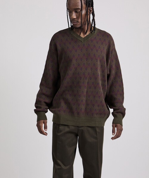 Saturdays NYC(サタデーズ ニューヨークシティ )の「Charles Jacquard Vneck Sweater(ニット/セーター・メンズ・ブラック/オリーブ・S/L/M)」の3枚目の写真