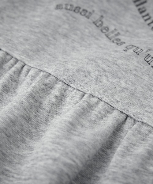 ROPE' PICNIC（ロペピクニック）の「【KIDS/キッズ】裏毛ティアードロゴワンピース（ワンピース・キッズ・キナリ/ライトグレー・S/M/L）」の17枚目の写真