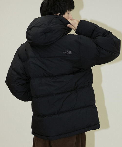 THE NORTH FACE(ザノースフェイス)の「THE NORTH FACE/ザ・ノース・フェイス ALTERATN DWNSHL PK/オルタレーション ダウンシェルパーカー(限定展開)(ダウンジャケット/コート・メンズ・ベージュ/チャコールグレー/ブラック・X-LARGE/LARGE/MEDIUM)」の12枚目の写真
