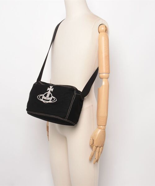 Vivienne Westwood MAN（ヴィヴィアンウエストウッドマン）の「CANVAS
