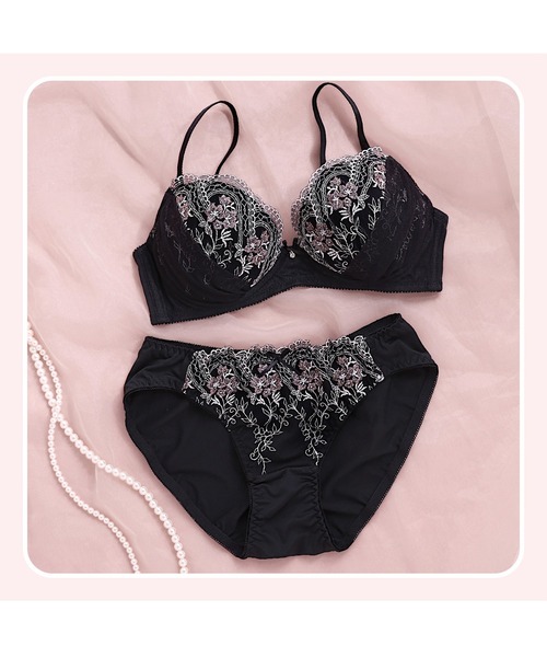 セール】ノンワイヤーブラジャー＆ショーツ セット PUTI BURAシリーズ