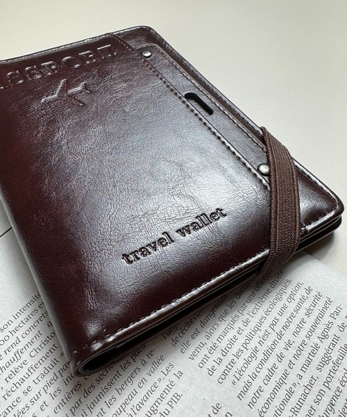 CALIFORNIA OUTFITTERS（カリフォルニア アウトフィッターズ）の「10D23-KR レザー調パスポートケース チケットホルダー（パスポートケース・メンズ・ブラック/ダークブラウン/ブラウン・ONESIZE）」の18枚目の写真