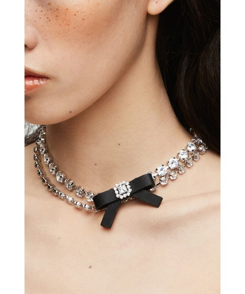 YVMIN(イヴミン)の「RUBBER BOW GEMSTONE NECKLACE(ネックレス・メンズ・ブラック・OS)」の2枚目の写真