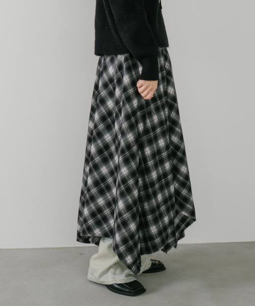 duei(デュイ)の「チェックフレアイレヘムスカート(スカート・レディース・ブラウン/ブラック・FREE)」の3枚目の写真