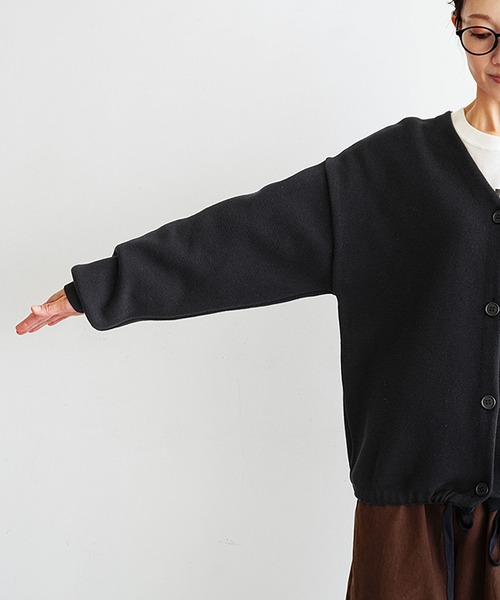 SOLAMONAT（ソラモナ）の「ウエハースニット ドローコードカーディガン（カーディガン/ボレロ・レディース・杢グレー/チャコールグレー/ネイビー/キナリ/レッド・FREE）」の20枚目の写真
