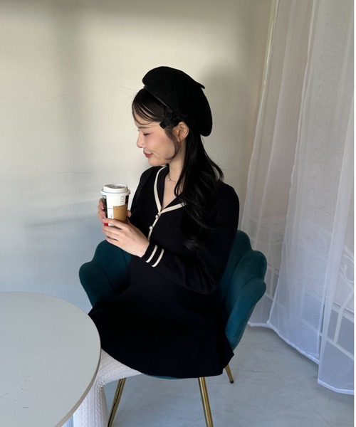 Mejoul（メジュール）の「【2025秋冬新作】襟付きVネックフレア