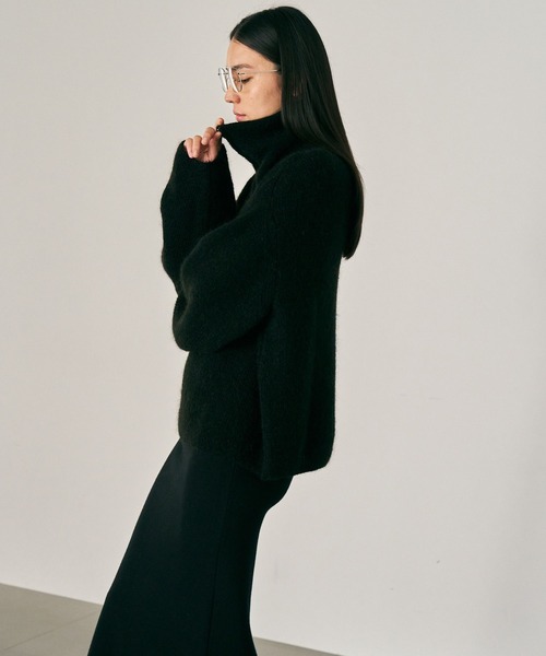 Chaos（カオス）の「Chaos(カオス)/ トゥルリーニット（ニット/セーター・レディース・ブラック/ベージュ/ライトピンク・FREE）」の5枚目の写真