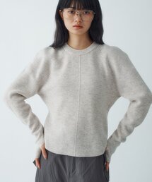 bold form knit pullover