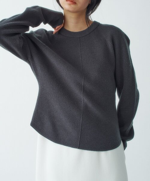 CODE A(コードエー)の「bold form knit pullover(ニット/セーター・レディース・グレー/オフホワイト・00)」の7枚目の写真