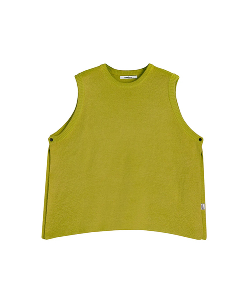 AVANDRESS(アバンドレス )の「Vivid Slit Knit Vest - 7 COL(ベスト・メンズ・ブラック/ダークグリーン/ブラウン/オリーブ/グリーン/ミント/PINK・2/3)」の4枚目の写真