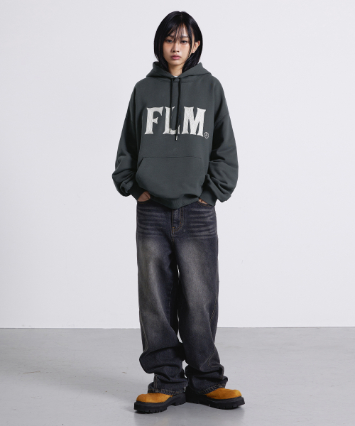 F.ILLUMINATE(フィルミネイト)の「サイドラインデニムパンツ-ブラック(デニムパンツ・レディース・その他・SMALL/MEDIUM/LARGE)」の4枚目の写真