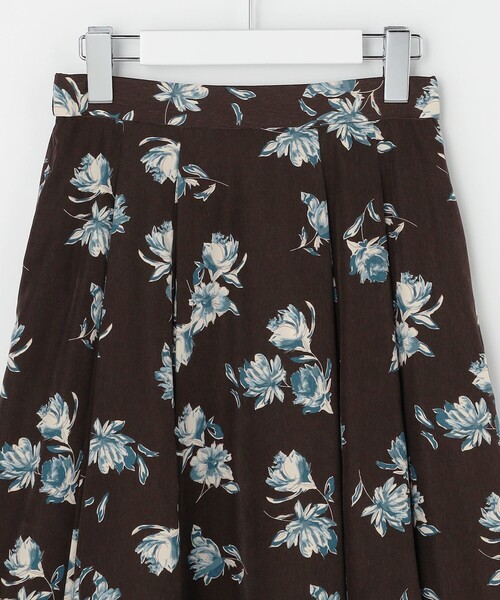ANY SIS(エニィスィス)の「フラワータック スカート(スカート・レディース・ネイビー系9/ダークブラウン系4・SMALL/MEDIUM/LARGE)」の9枚目の写真