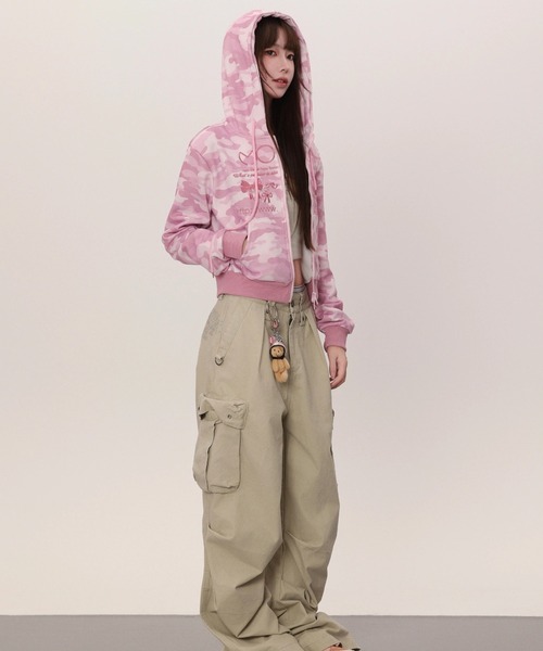 セール】ピンクカモフラージュジップパーカー（パーカー）｜GEMEDA