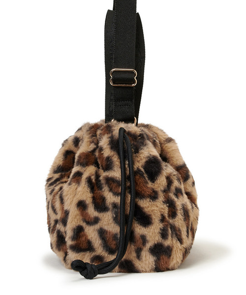 LeSportsac（レスポートサック）の「FUR DRAWSTRING TOTE レオパードフラッフィーファー（トートバッグ・レディース・ブラウン・FREE）」の4枚目の写真