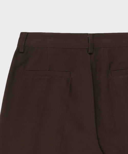 GLW(ジーエルダブリュ)の「ワイドツーピンタックコットンパンツブラウン(その他パンツ・レディース・その他・LARGE/SMALL/MEDIUM)」の10枚目の写真